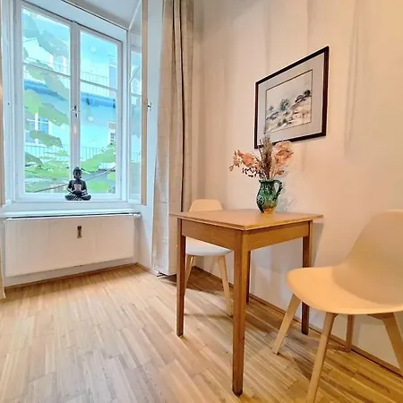 Casa Graziosa Apartment *